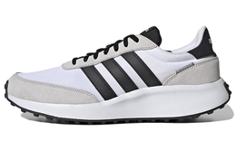 Adidas: Серые кроссовки 