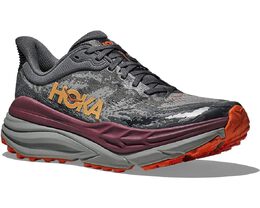 HOKA: Красные кроссовки 