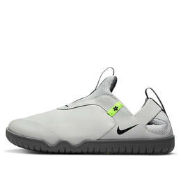 Nike: Серые кроссовки 