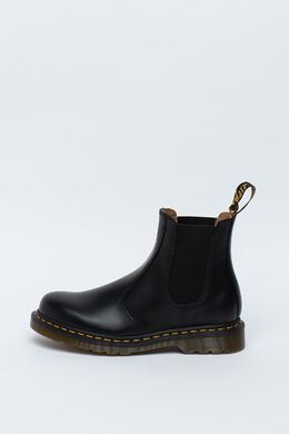 Dr. Martens: Чёрные ботинки 