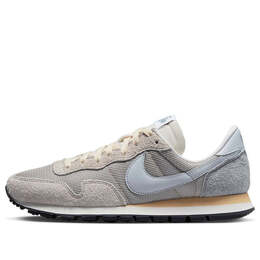 Nike: Серые кроссовки  Air Pegasus 83