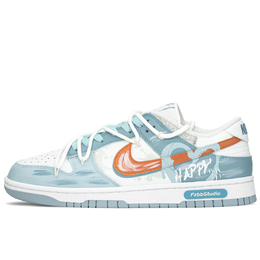 Nike: Оранжевые кроссовки  Dunk