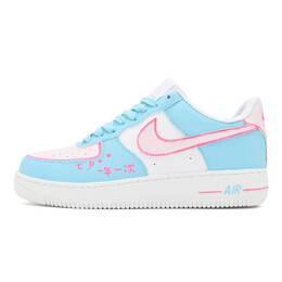 Nike: Белые кроссовки  Air Force 1