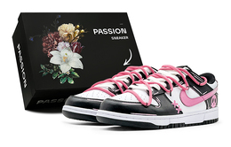 Nike: Розовые кроссовки  Dunk