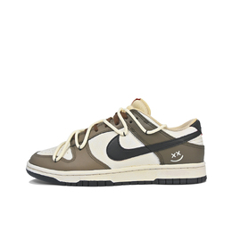 Nike: Бежевые кроссовки  Dunk