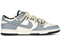 Nike: Серые кроссовки  Dunk