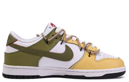 Nike: Оранжевые кроссовки  Dunk