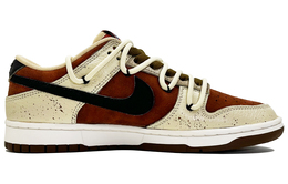 Nike: Коричневые кроссовки  Dunk