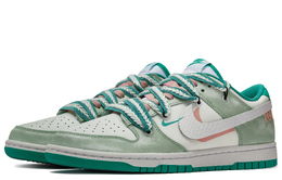 Nike: Зелёные кроссовки  Dunk