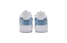 Nike: Белые кроссовки  Air Force 1