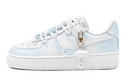 Nike: Белые кроссовки  Air Force 1