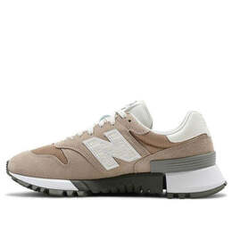 New Balance: Белые кроссовки  1300