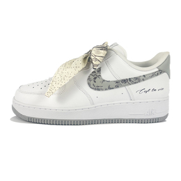 Nike: Белые кроссовки  Air Force 1