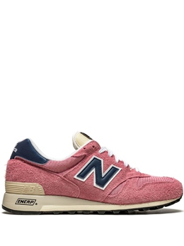 New Balance: Розовые кроссовки  1300