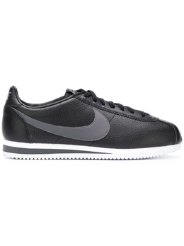 Nike: Чёрные кроссовки  Cortez
