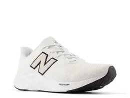 New Balance: Белые кроссовки  Fresh Foam