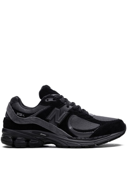 New Balance: Чёрные кроссовки  2002R