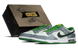Nike: Белые кроссовки  Dunk