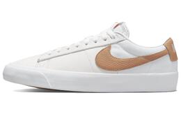 Nike: Кроссовки  Blazer