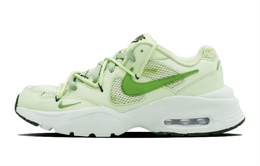 Nike: Зелёные кроссовки  Air Max
