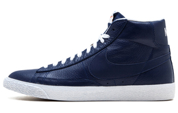 Nike: Голубые кроссовки  Blazer Mid