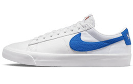 Nike: Кроссовки  Blazer