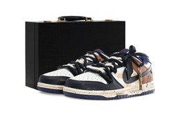 Nike: Чёрные кроссовки  Dunk