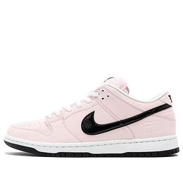 Nike: Розовые кроссовки  SB Dunk Low