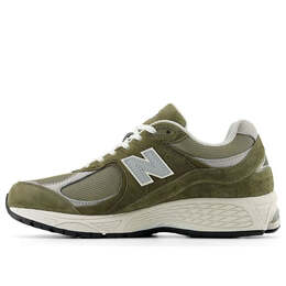 New Balance: Зелёные кроссовки  2002R