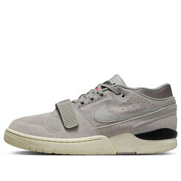 Nike: Серые кроссовки  Air