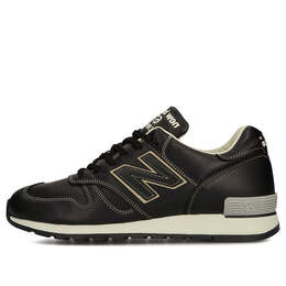 New Balance: Чёрные кроссовки  670