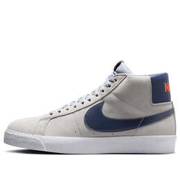 Nike: Серые кроссовки  SB Zoom Blazer Mid