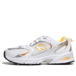 New Balance: Белые кроссовки  530