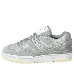 New Balance: Белые кроссовки  550