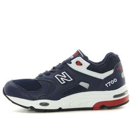 New Balance: Синие кроссовки  1700