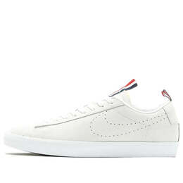 Nike: Белые кроссовки  Blazer Low Premium