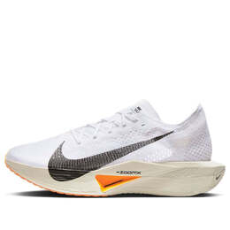 Nike: Белые кроссовки  Pure Platinum