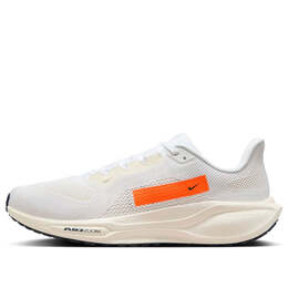 Nike: Белые кроссовки  Air Zoom