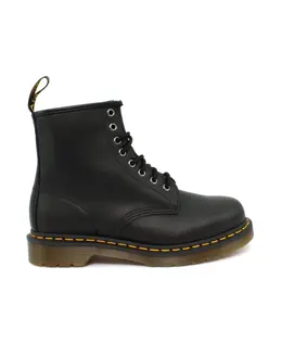 Dr. Martens: Чёрные ботинки 