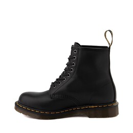 Dr. Martens: Чёрные ботинки  1460