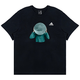 Adidas: Чёрная футболка 