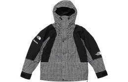 Supreme: Красная куртка  TNF