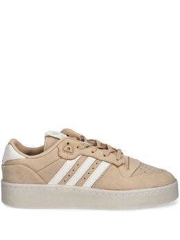 adidas: Кроссовки  Rivalry