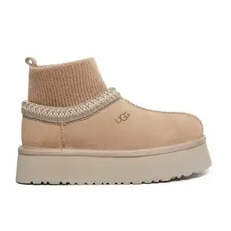 UGG: Коричневые угги 