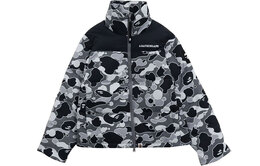 A BATHING APE: Пуховик 