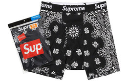 Supreme: Красные трусы 