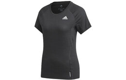Adidas: Футболка 
