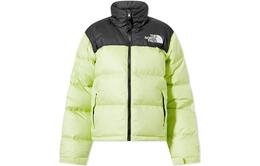 The North Face: Зелёная куртка  Nuptse