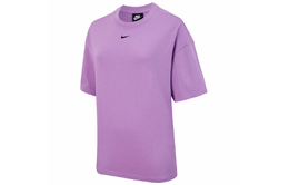 Nike: Фиолетовая футболка  Sportswear Essentials