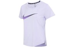 Nike: Футболка 